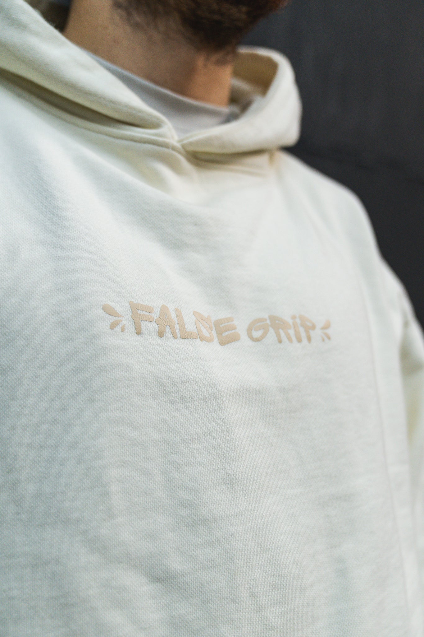 Sudadera Strong to the bone